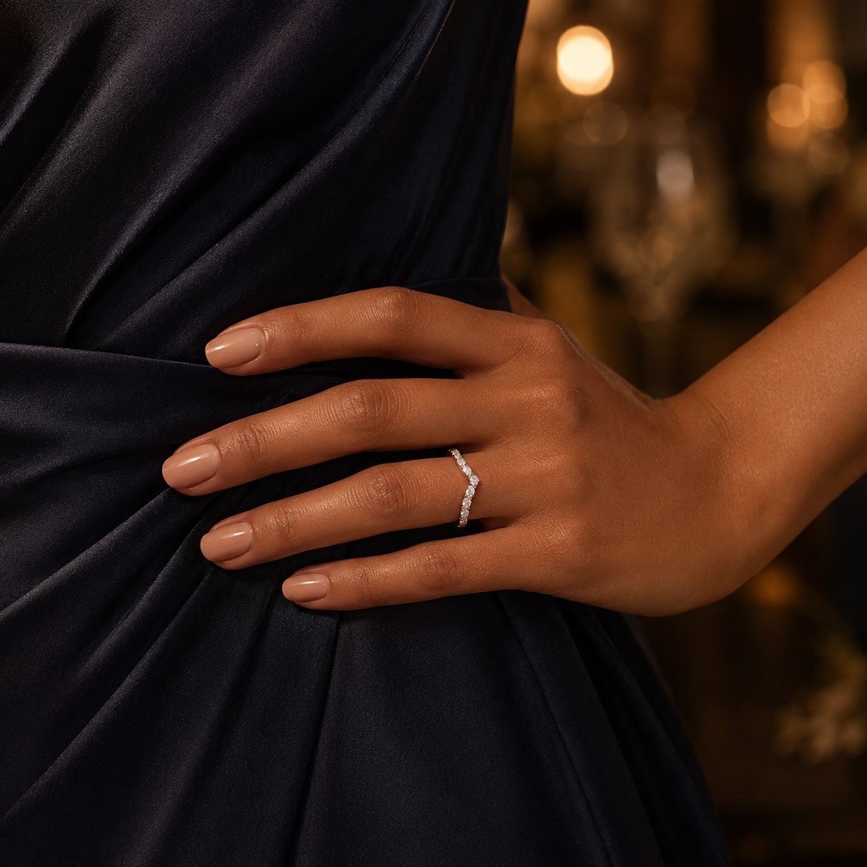 V-Contour Diamond Band