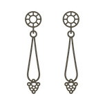 Pair of earrings.